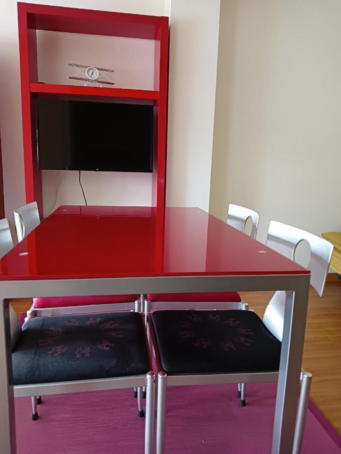 Apartamentos Chevere Rojo-Huca Oviedo Ngoại thất bức ảnh
