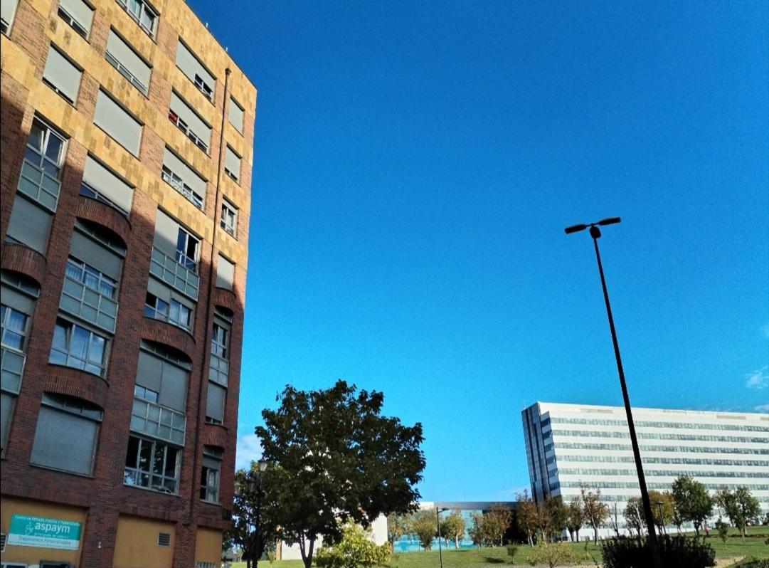 Apartamentos Chevere Rojo-Huca Oviedo Ngoại thất bức ảnh
